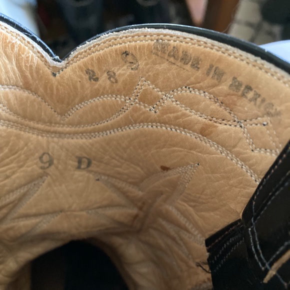 Black Leather Vintage Cowboy Boots Higher Heel Women’s Size 9 Made in Mexico - Picture 11 of 12